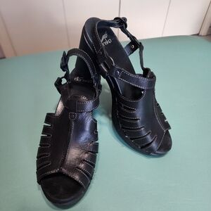Dansko Randa Black Leather Heal Women's Size 9
